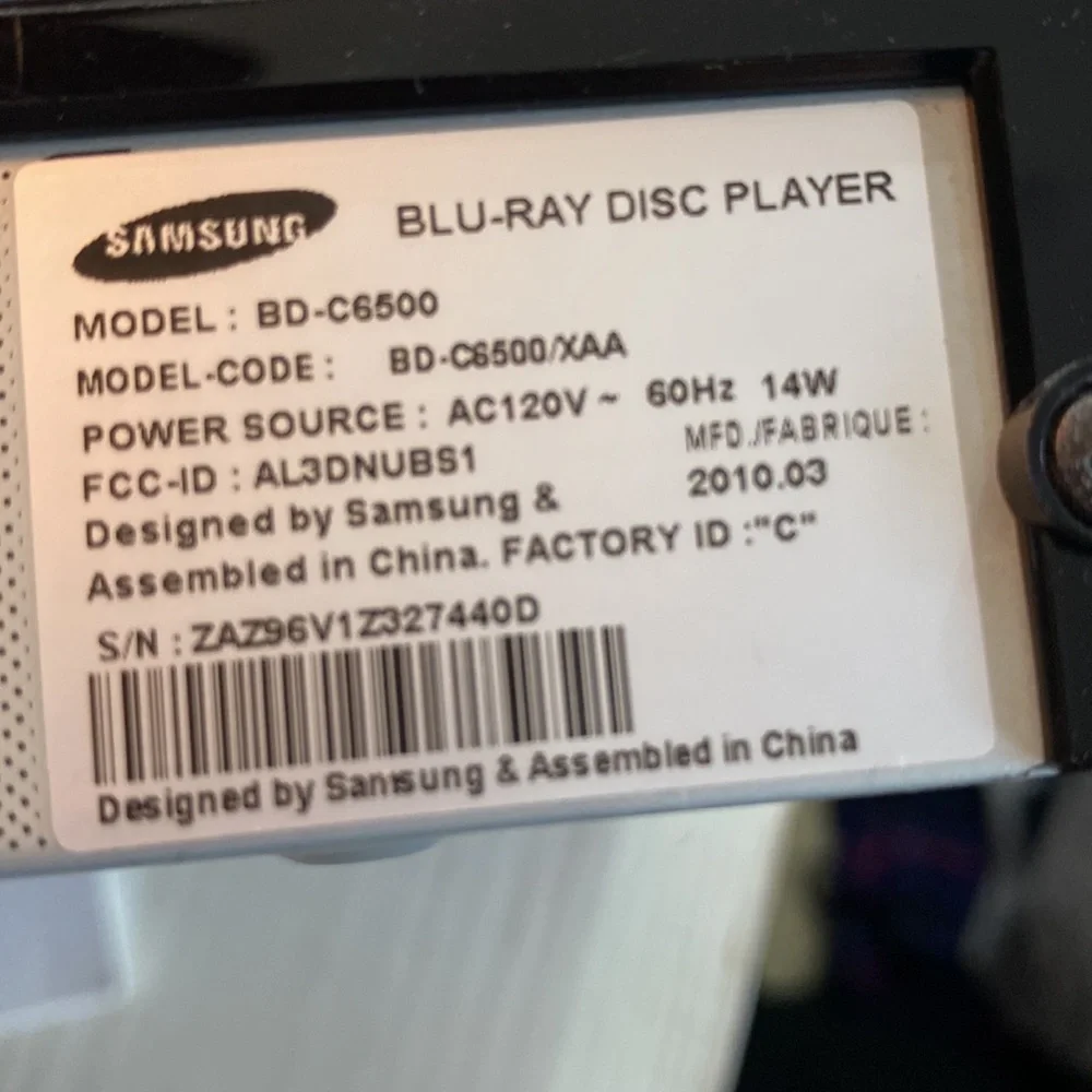 Samsung Blu-ray Disc & dvd player works great model bd-c6500